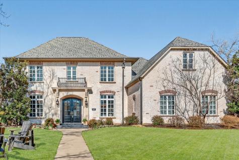 1823 Southpark Drive Arlington TX 76013