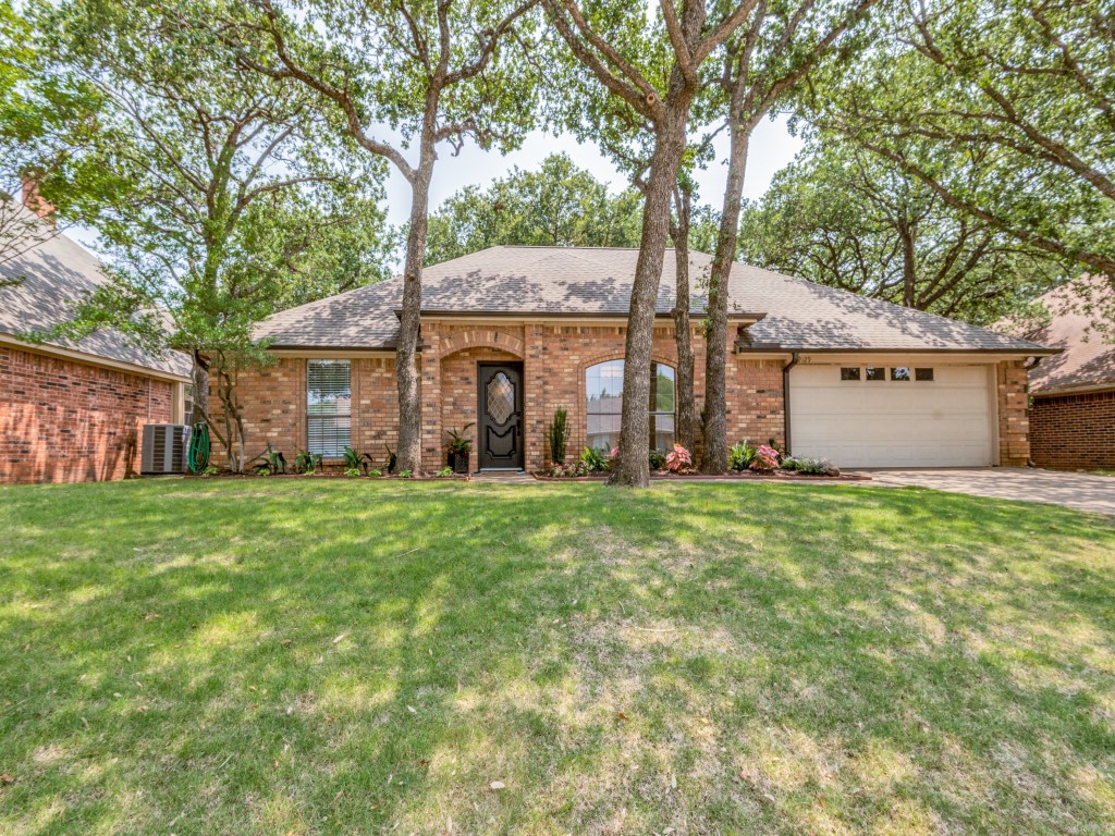 2129 N Aspenwood Drive Grapevine TX 76051