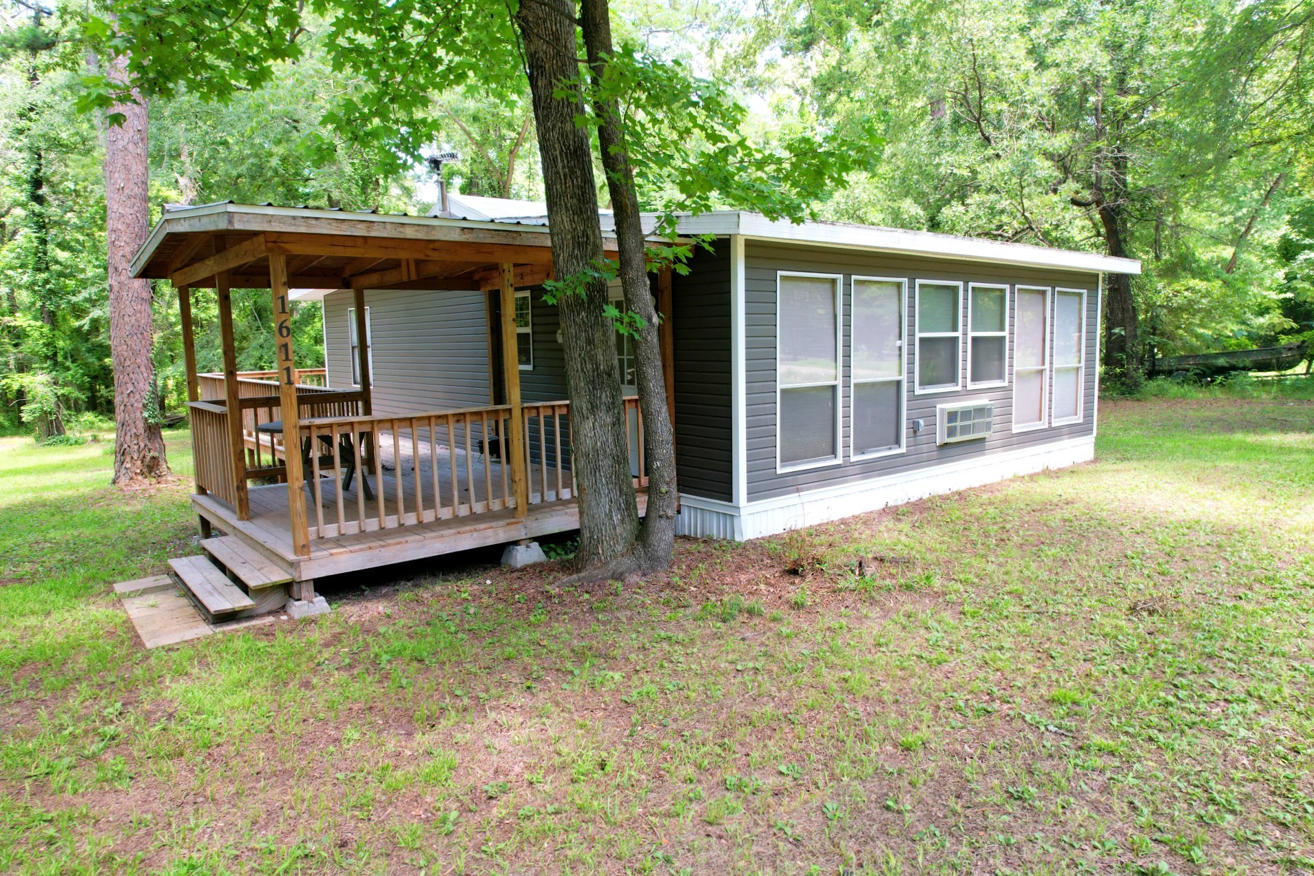 1611 County Road 1858 Yantis TX 75497