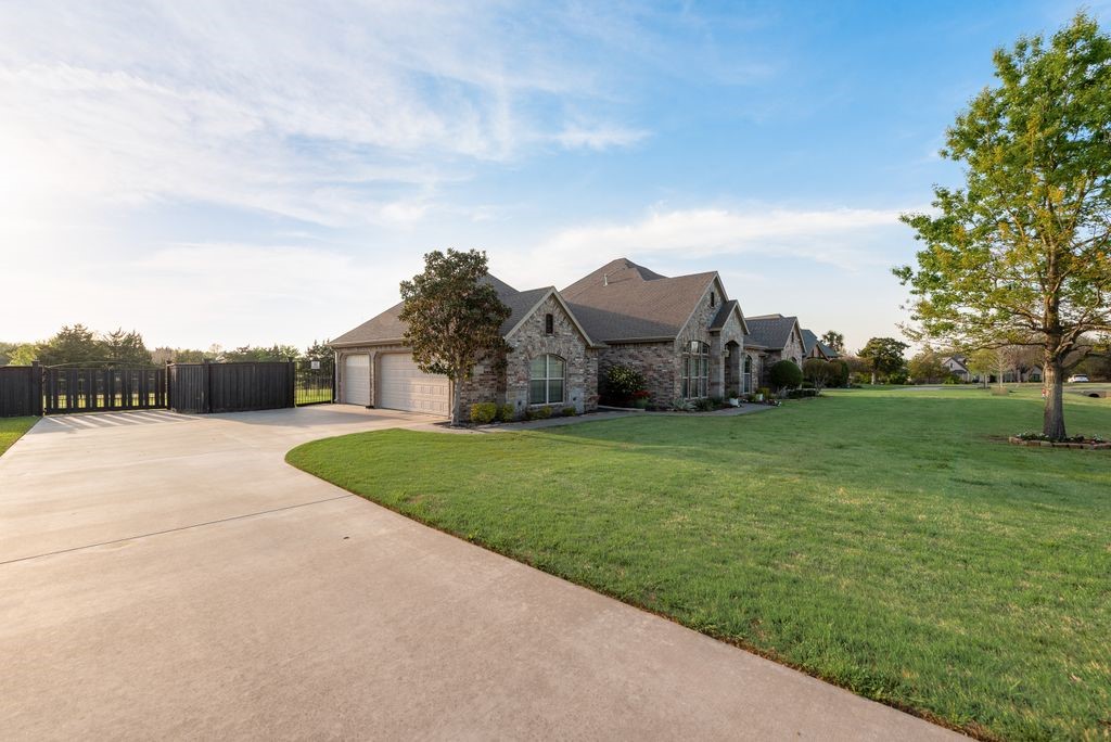3521 Wimbledon Way Midlothian TX 76065