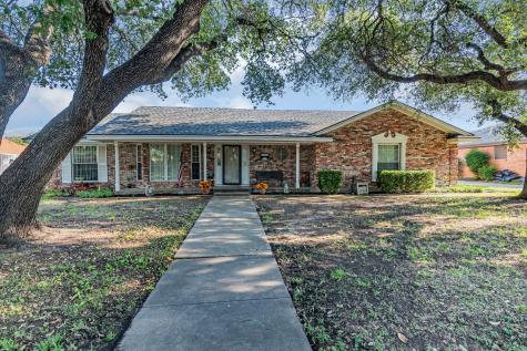 5721 Cedarcrest Drive Haltom City TX 76117