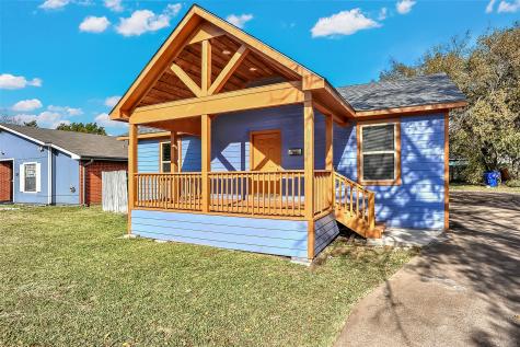 2105 E Pecan Street Sherman TX 75090