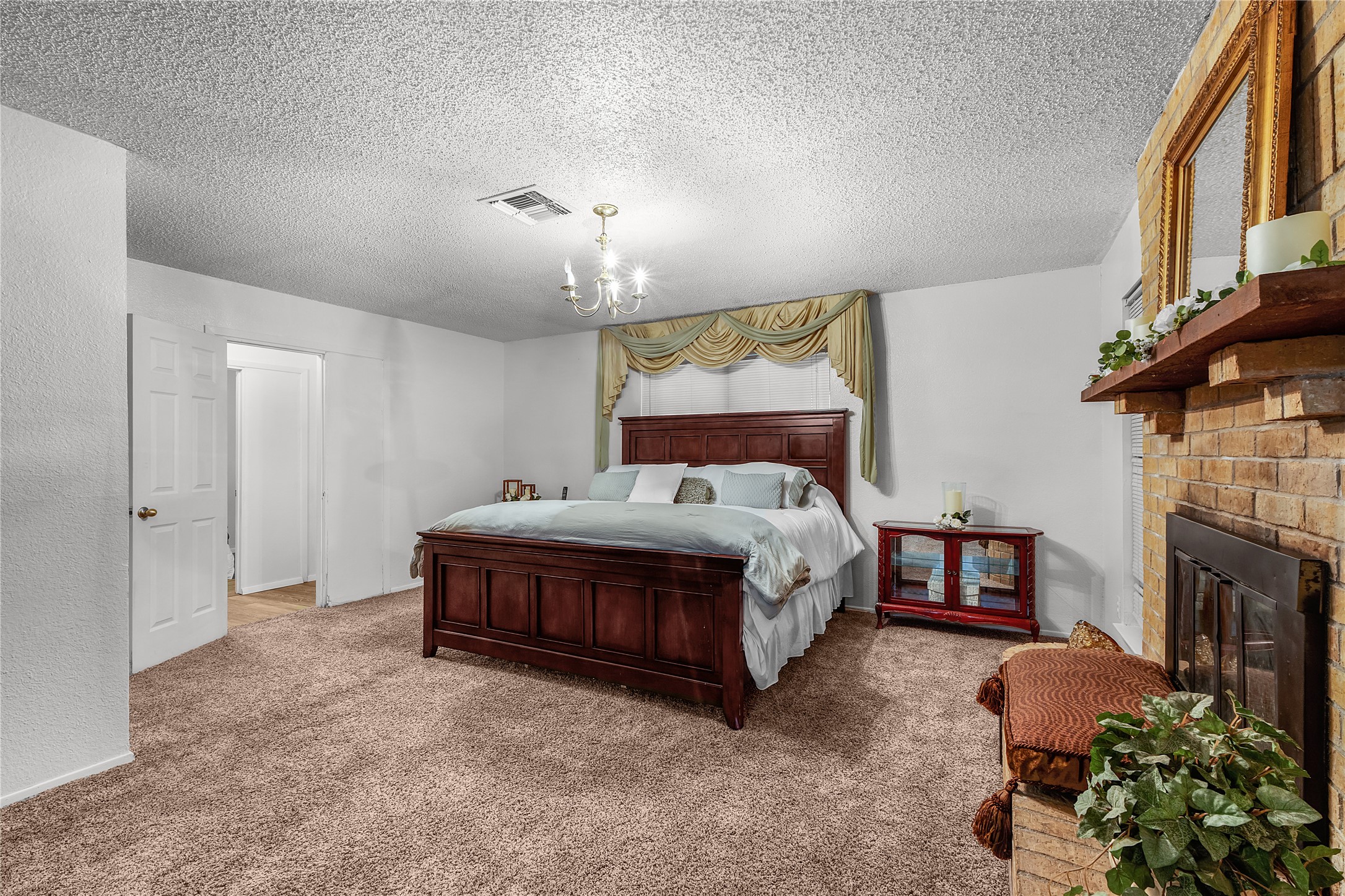 748 Rocky Ridge Lane Weatherford TX 76085