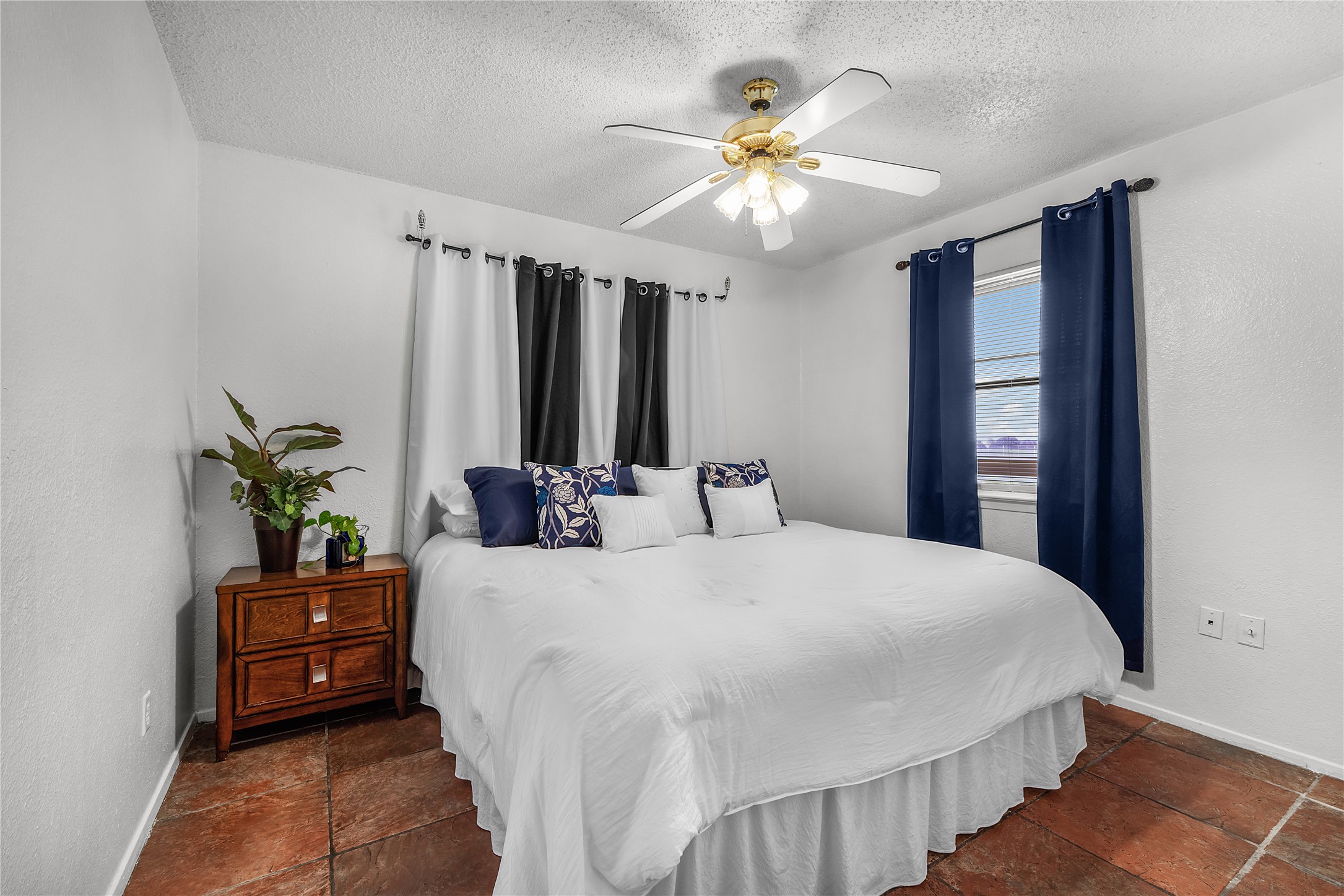 748 Rocky Ridge Lane Weatherford TX 76085
