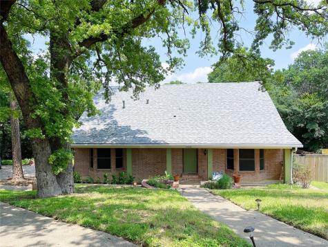 2801 Crowley Court Arlington TX 76012