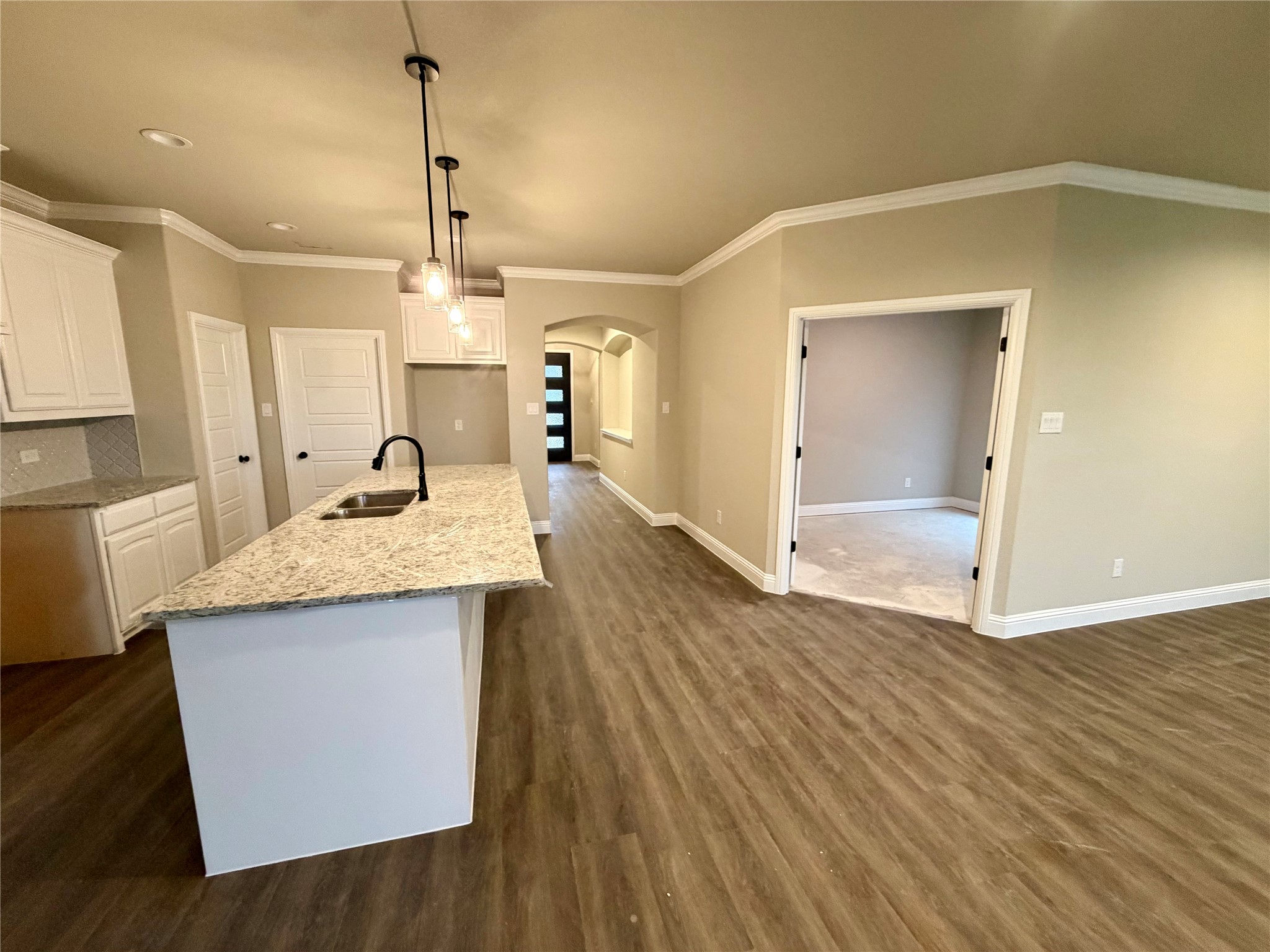 1045 Nighthawk Trail Alvarado TX 76009