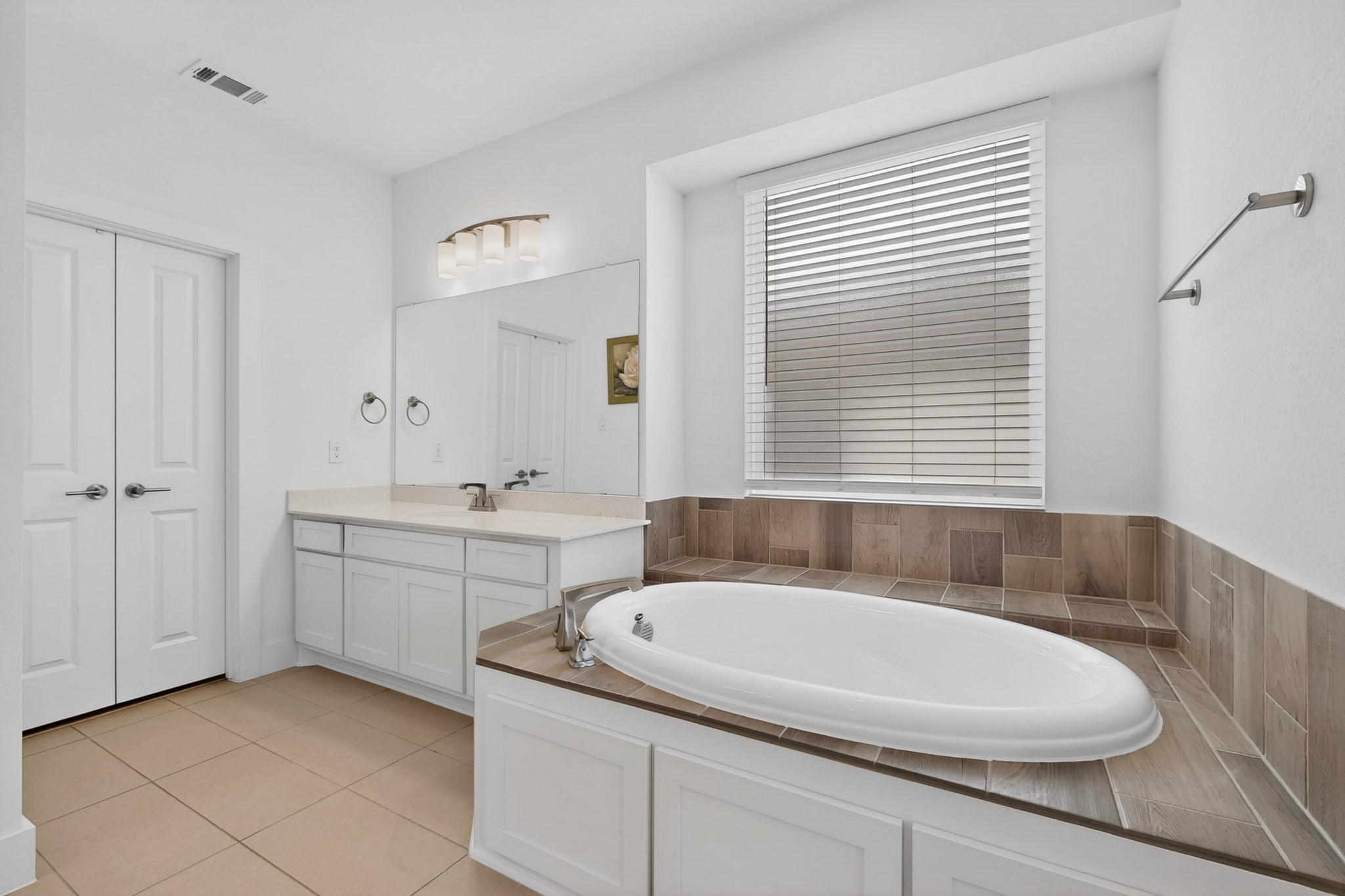 1814 Briarwood W Midlothian TX 76065