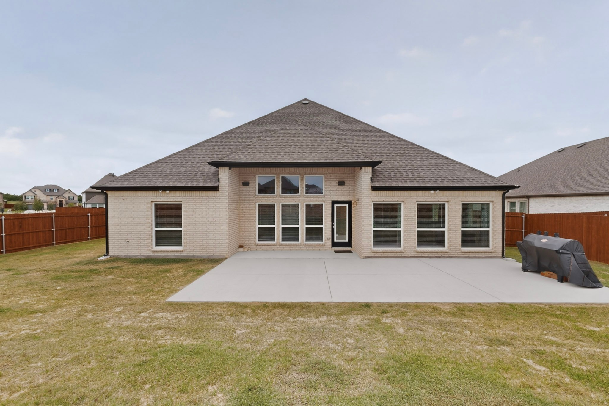 1814 Briarwood W Midlothian TX 76065