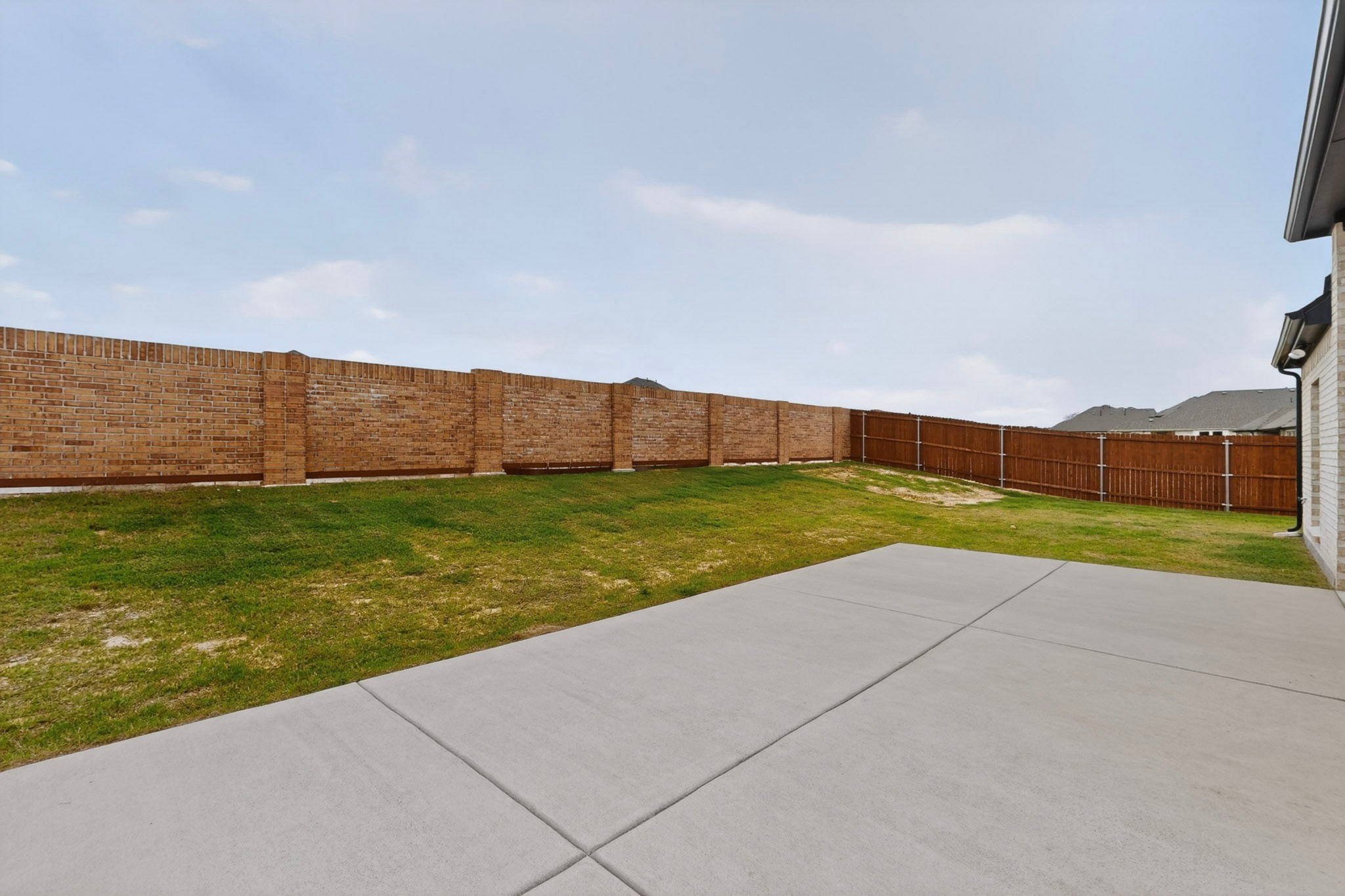 1814 Briarwood W Midlothian TX 76065