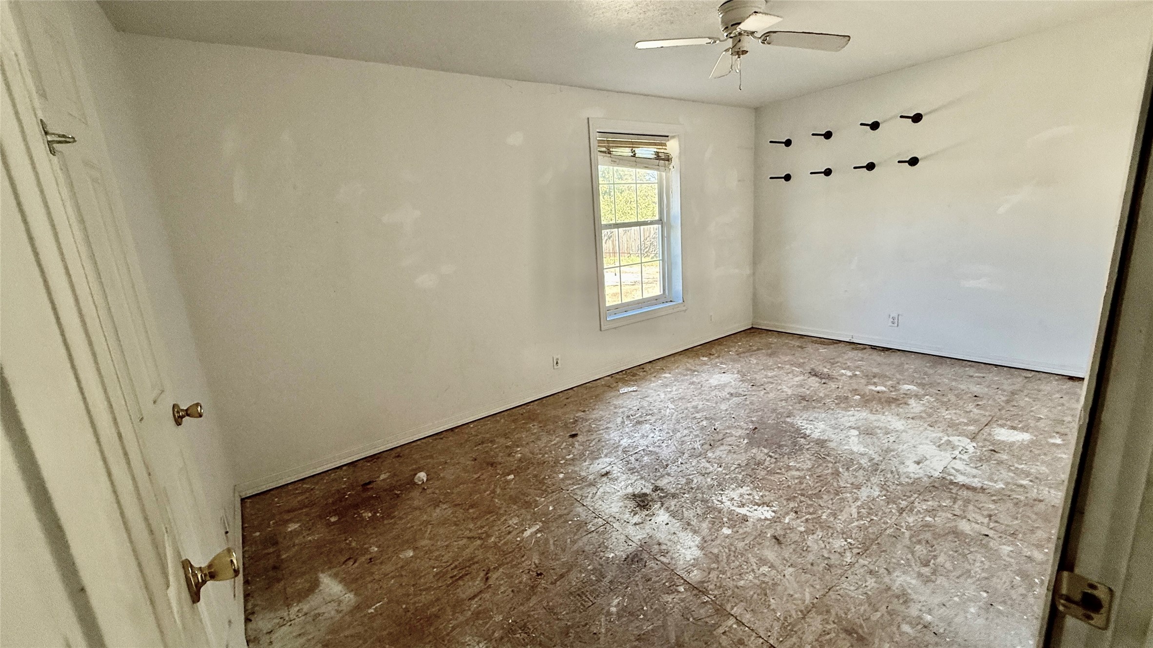 113 Adolphus Avenue Lake Dallas TX 75065