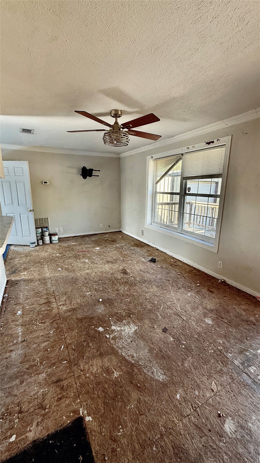 113 Adolphus Avenue Lake Dallas TX 75065