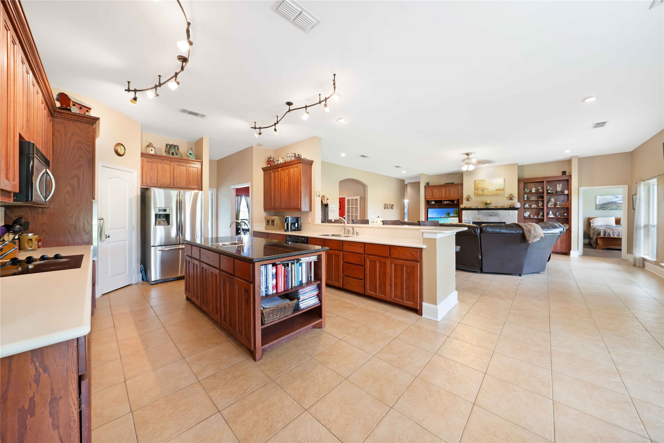 250 County Road 1006 Wolfe City TX 75496