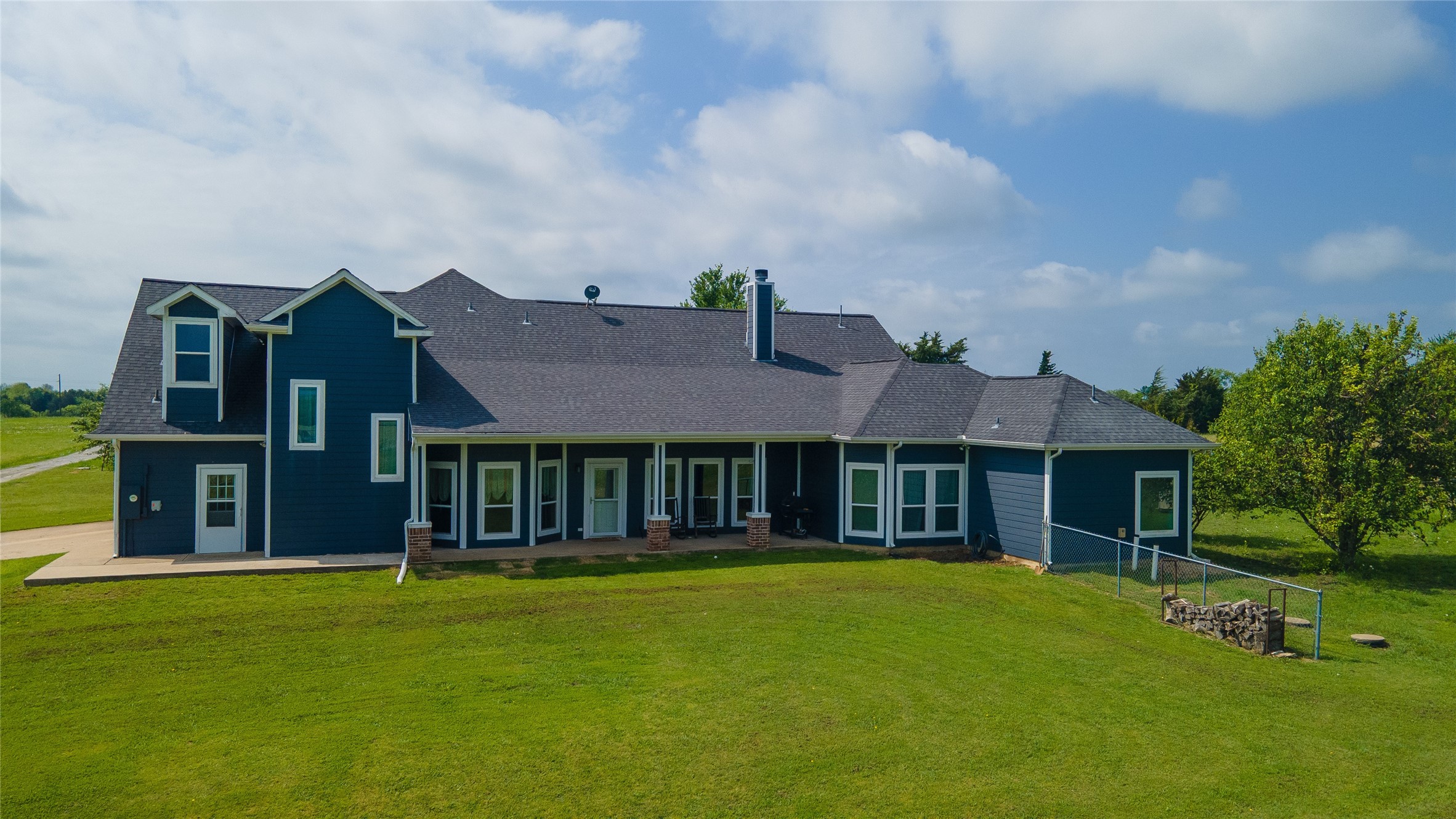 250 County Road 1006 Wolfe City TX 75496