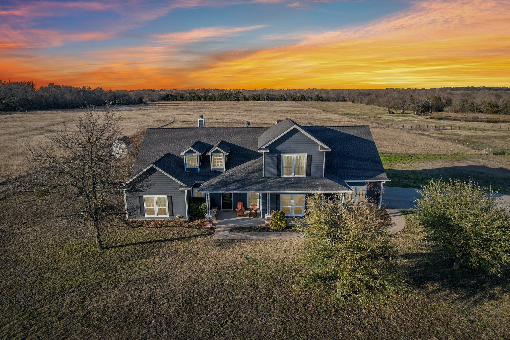 250 County Road 1006 Wolfe City TX 75496
