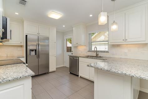 3709 Van Ness Lane Dallas TX 75220