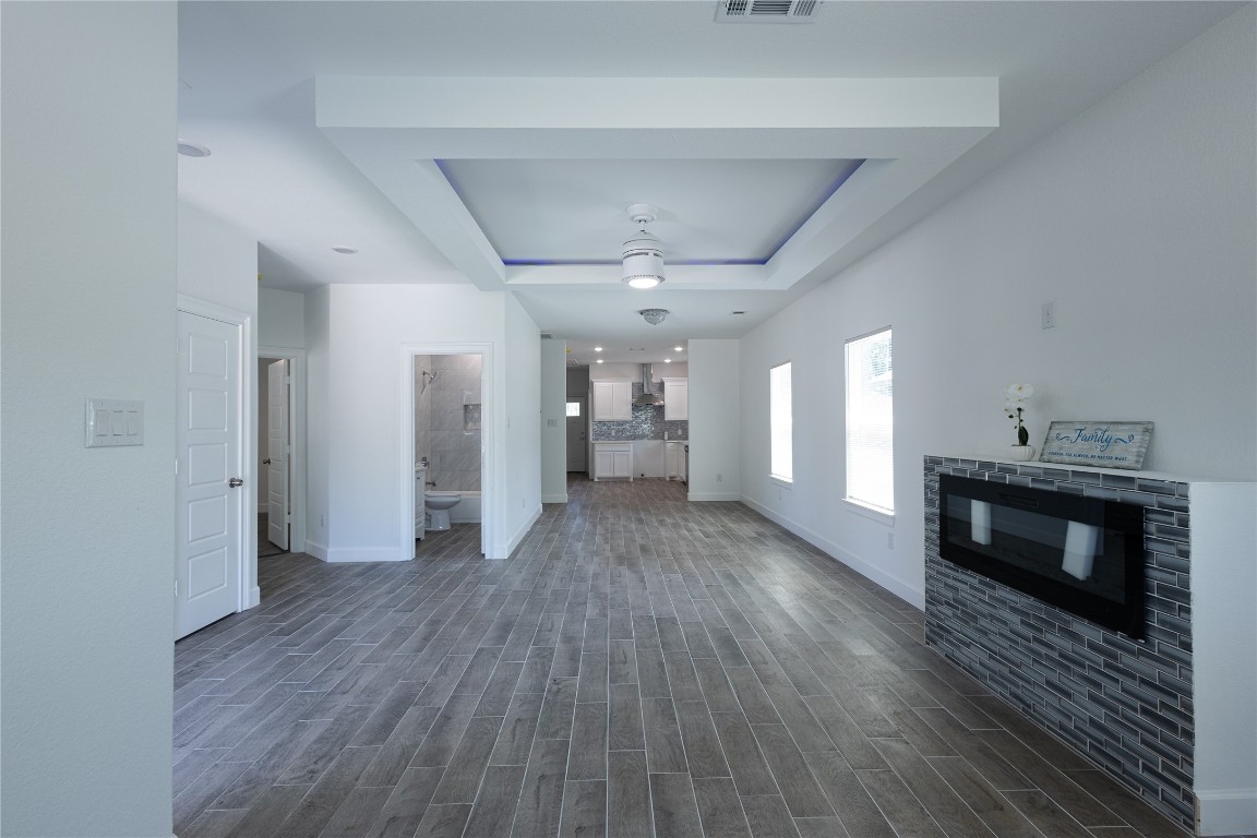 1316 E Annie Street Fort Worth TX 76104
