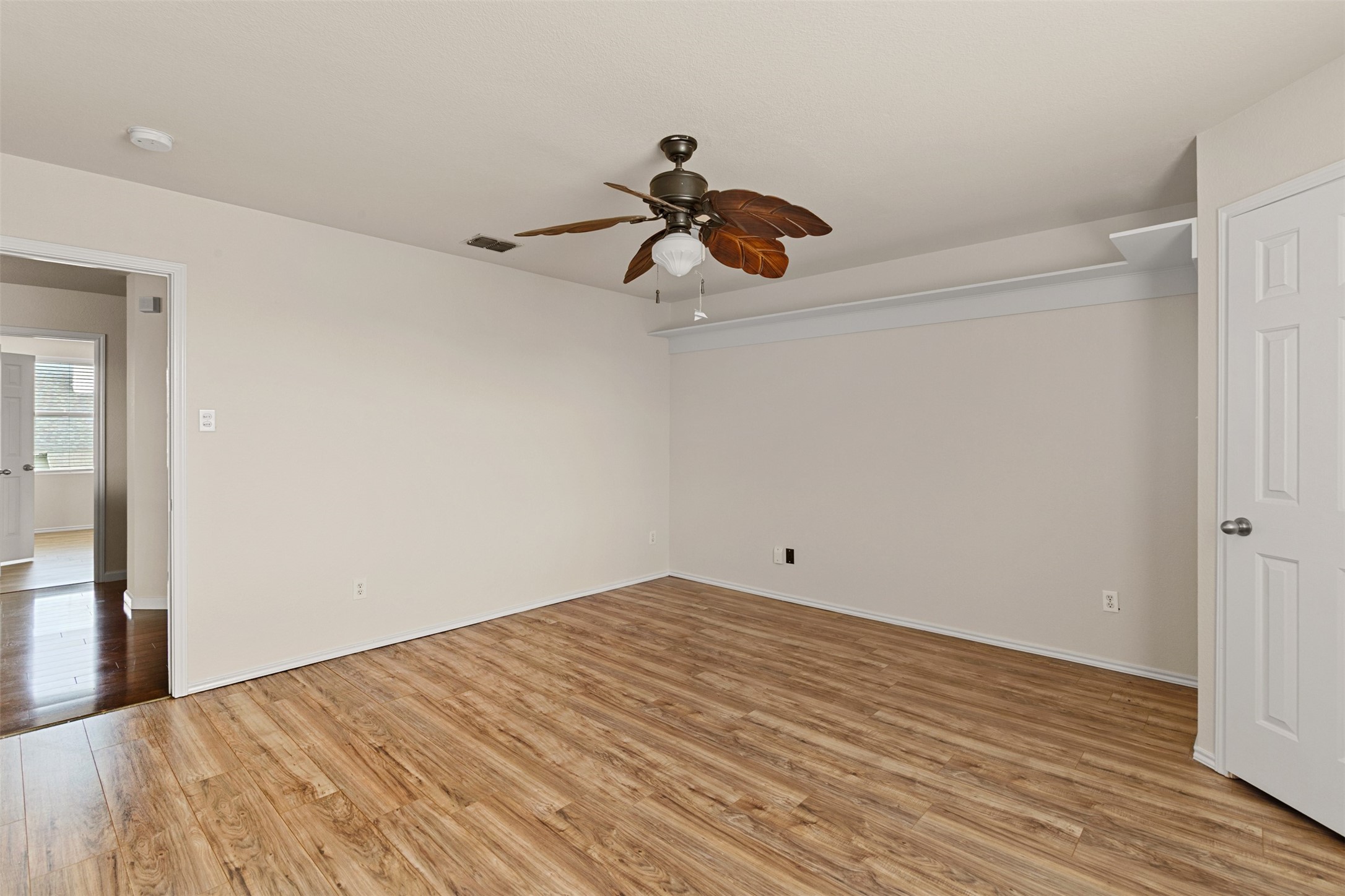 1416 Erin Drive Burleson TX 76028