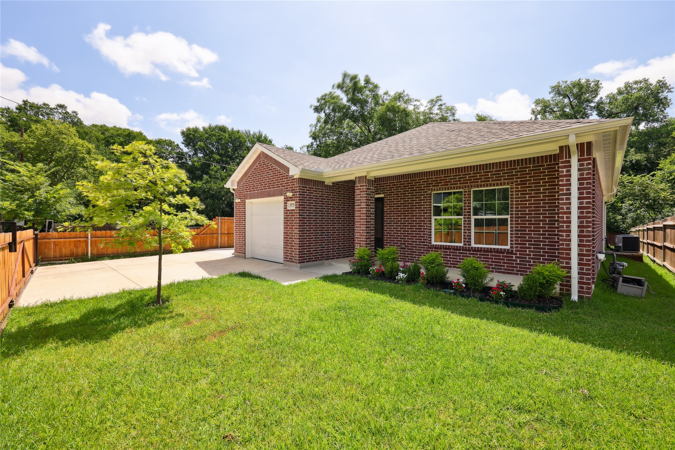 2070 Cool Mist Lane Dallas TX 75253