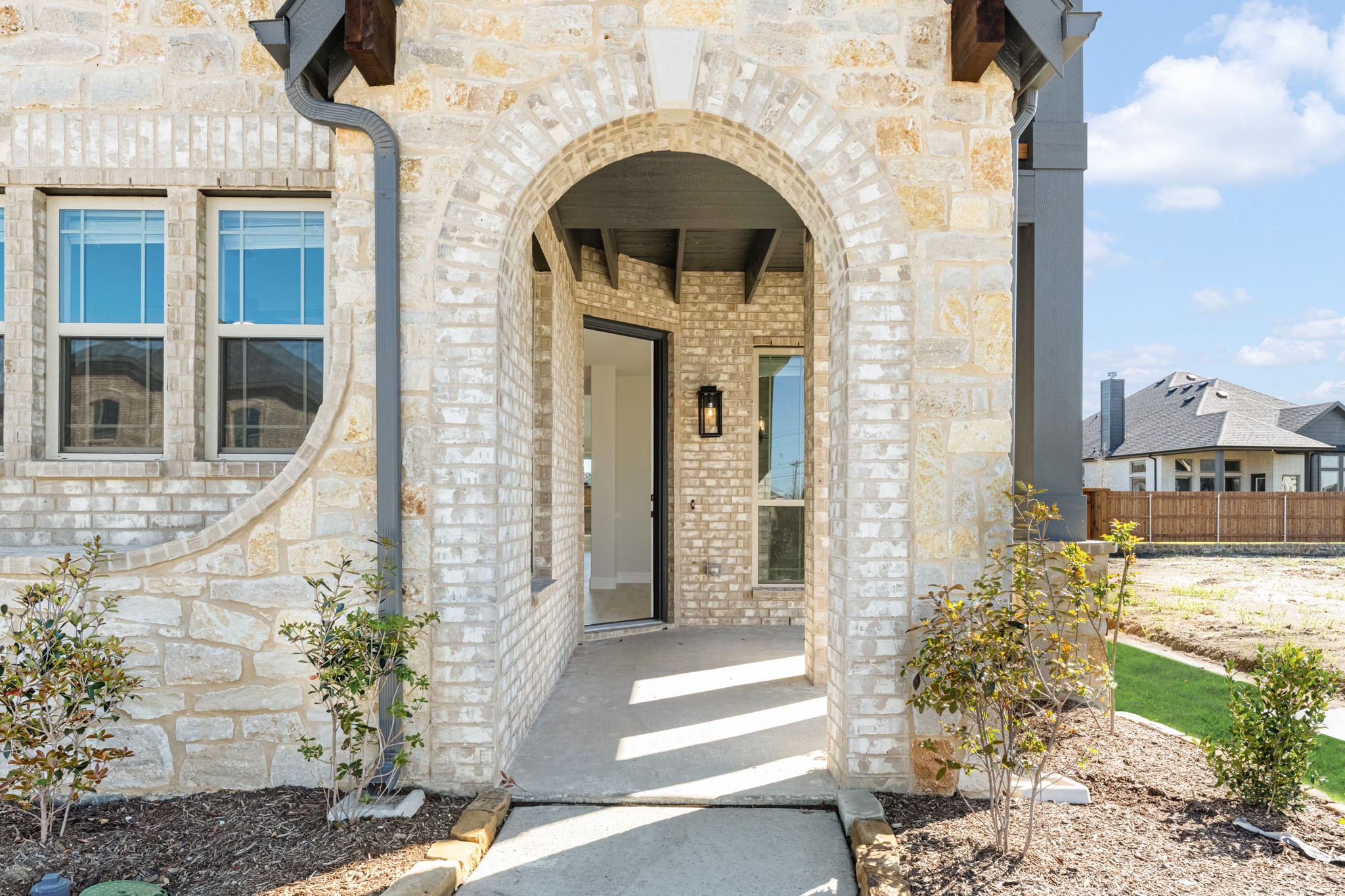 2107 Redding Drive Mansfield TX 76084