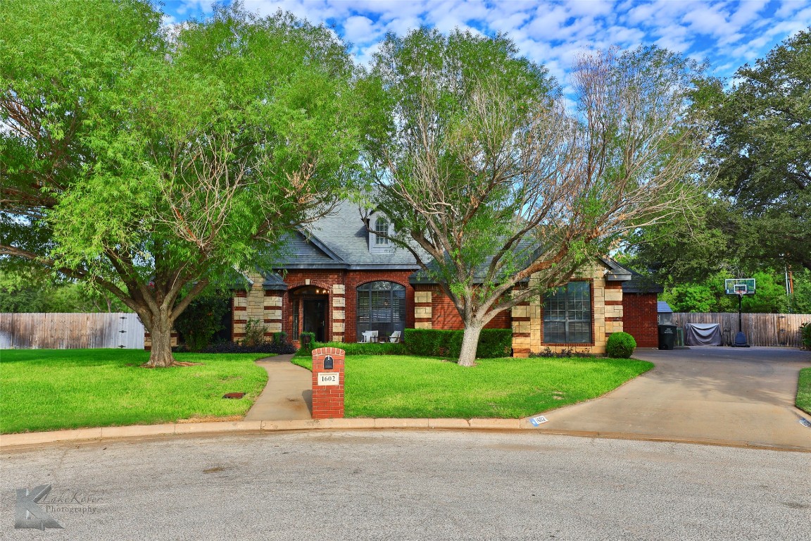 1602 Lakeshore Drive Abilene TX 79602