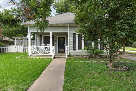 308 S Reagan Street West TX 76691