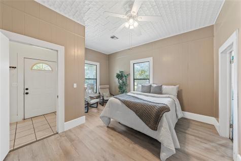 308 S Reagan Street West TX 76691