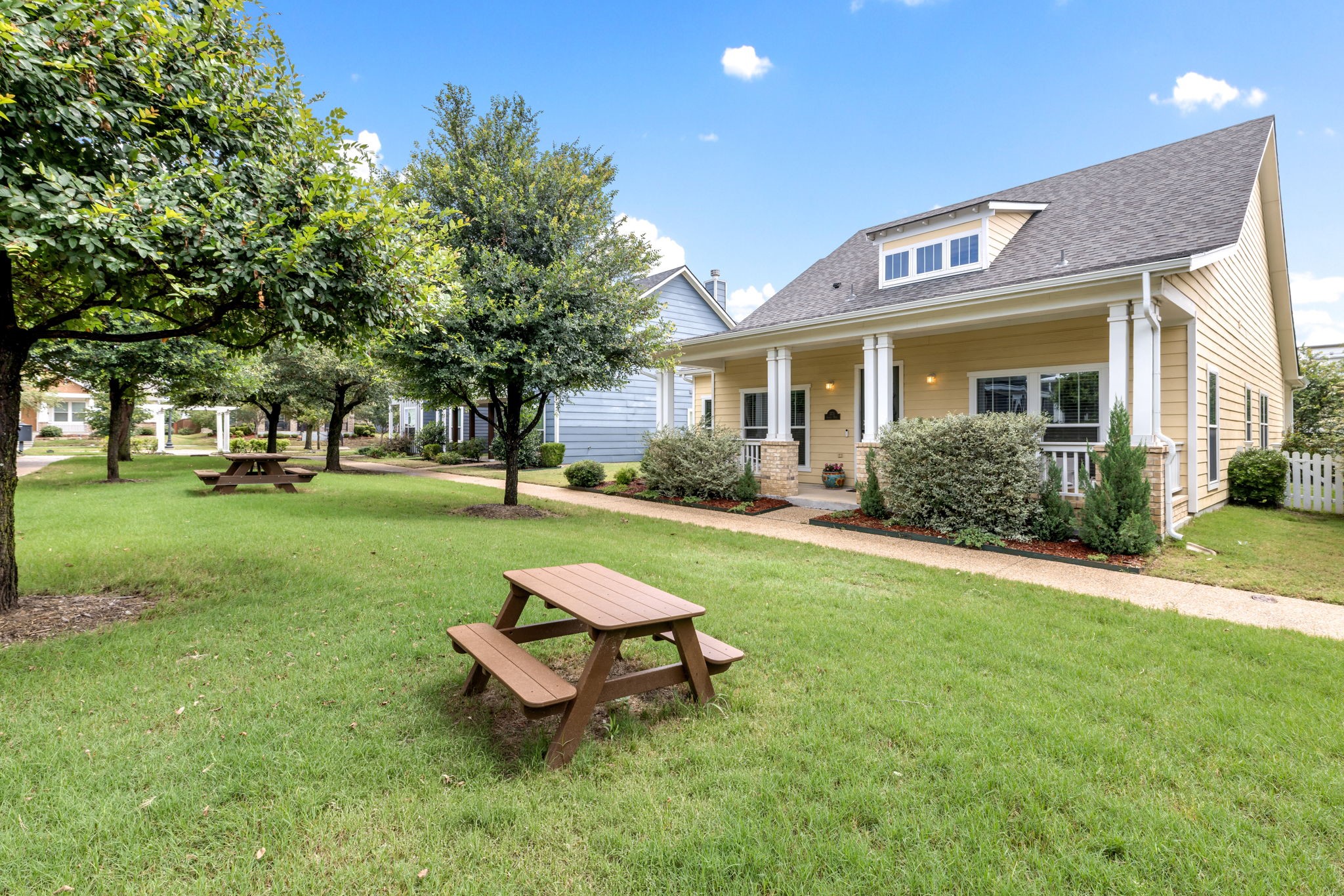 3711 Sistine Mews Dallas TX 75236