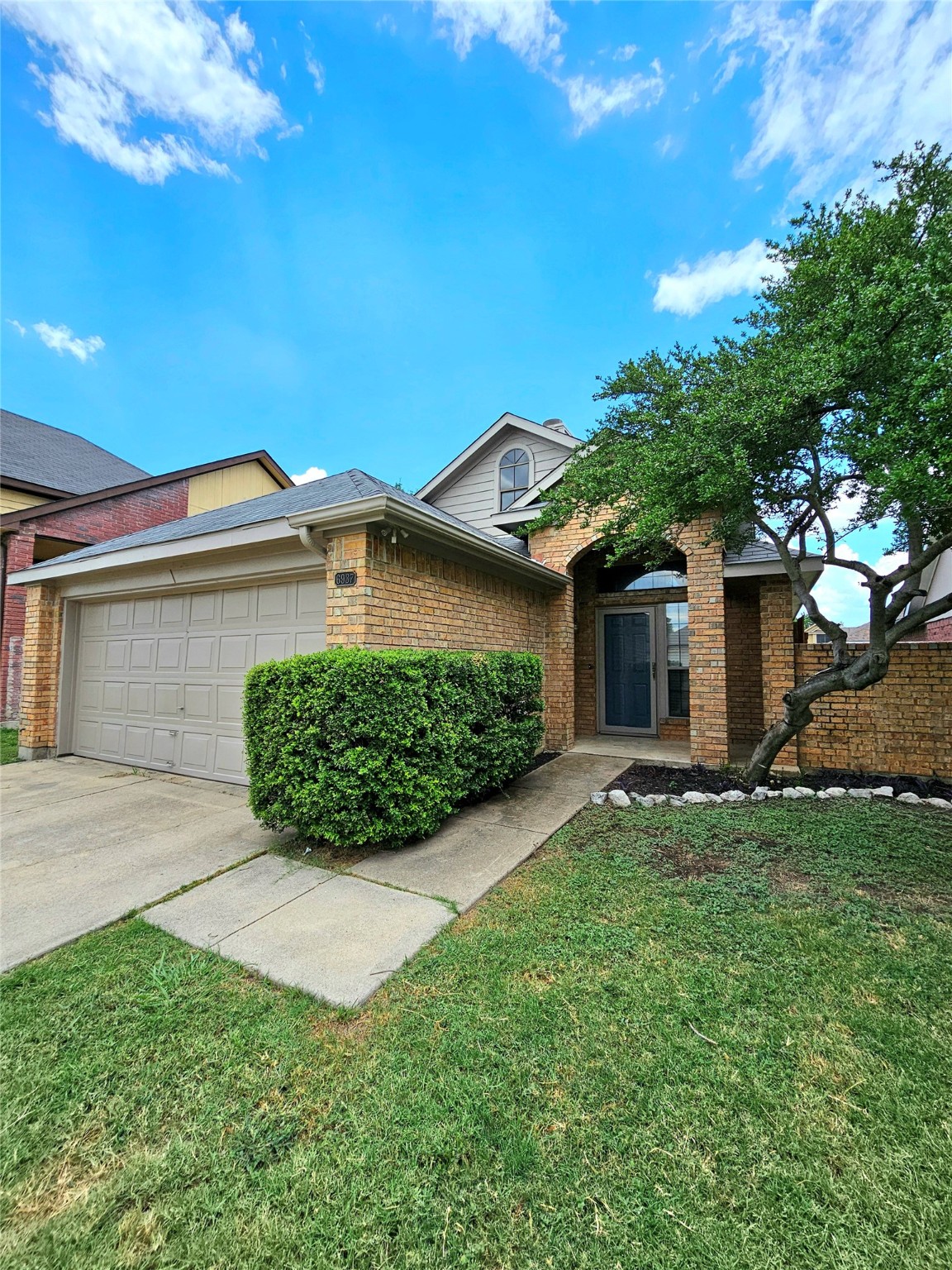 6937 Aston Drive North Richland Hills TX 76182