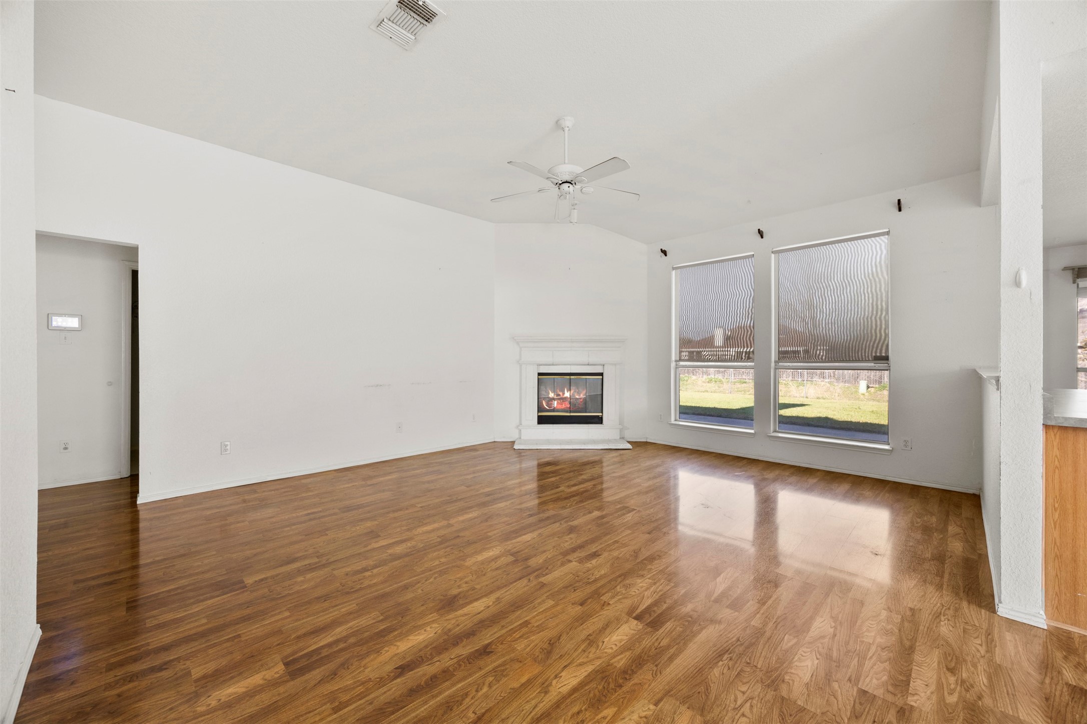 1021 Miles Avenue Burleson TX 76028