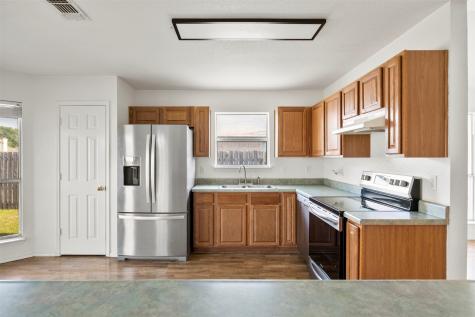 1021 Miles Avenue Burleson TX 76028