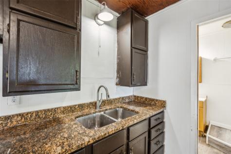 9242 Green Springs Circle Sanger TX 76266