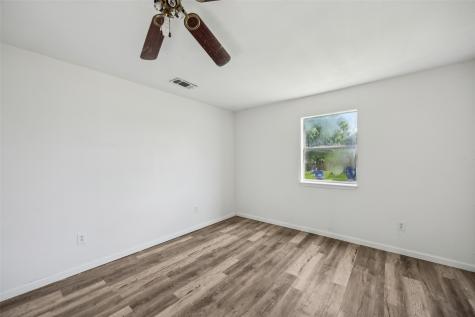 9242 Green Springs Circle Sanger TX 76266