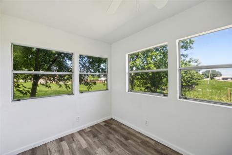 9242 Green Springs Circle Sanger TX 76266