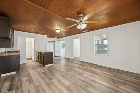 9242 Green Springs Circle Sanger TX 76266