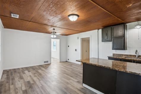 9242 Green Springs Circle Sanger TX 76266