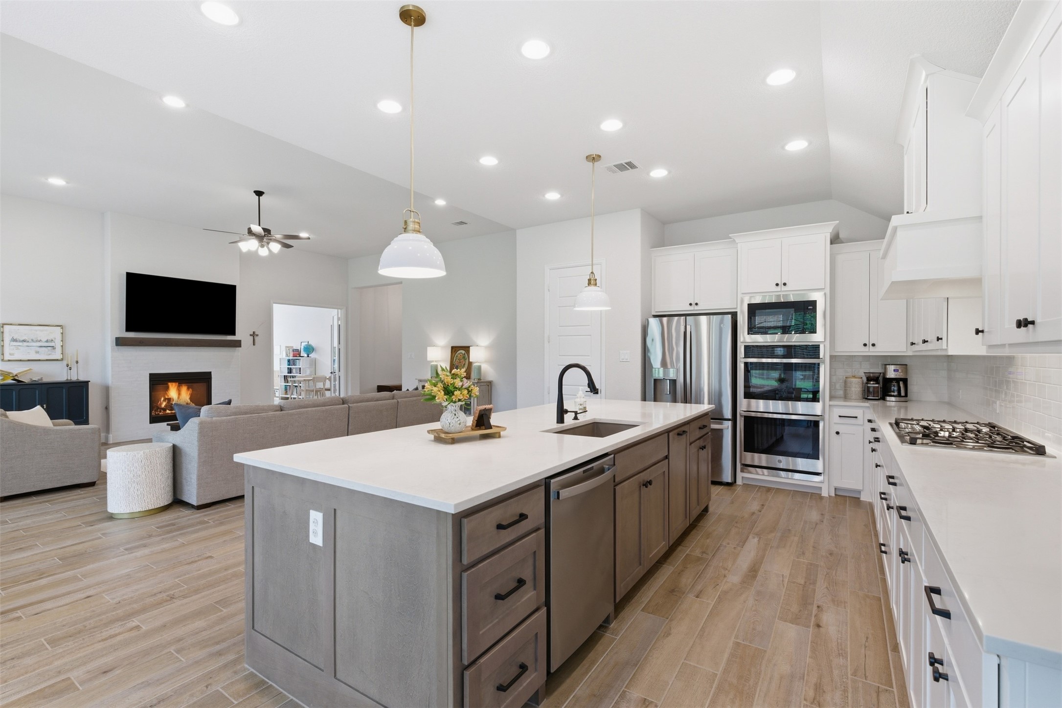192 Shoreview Drive Rhome TX 76078