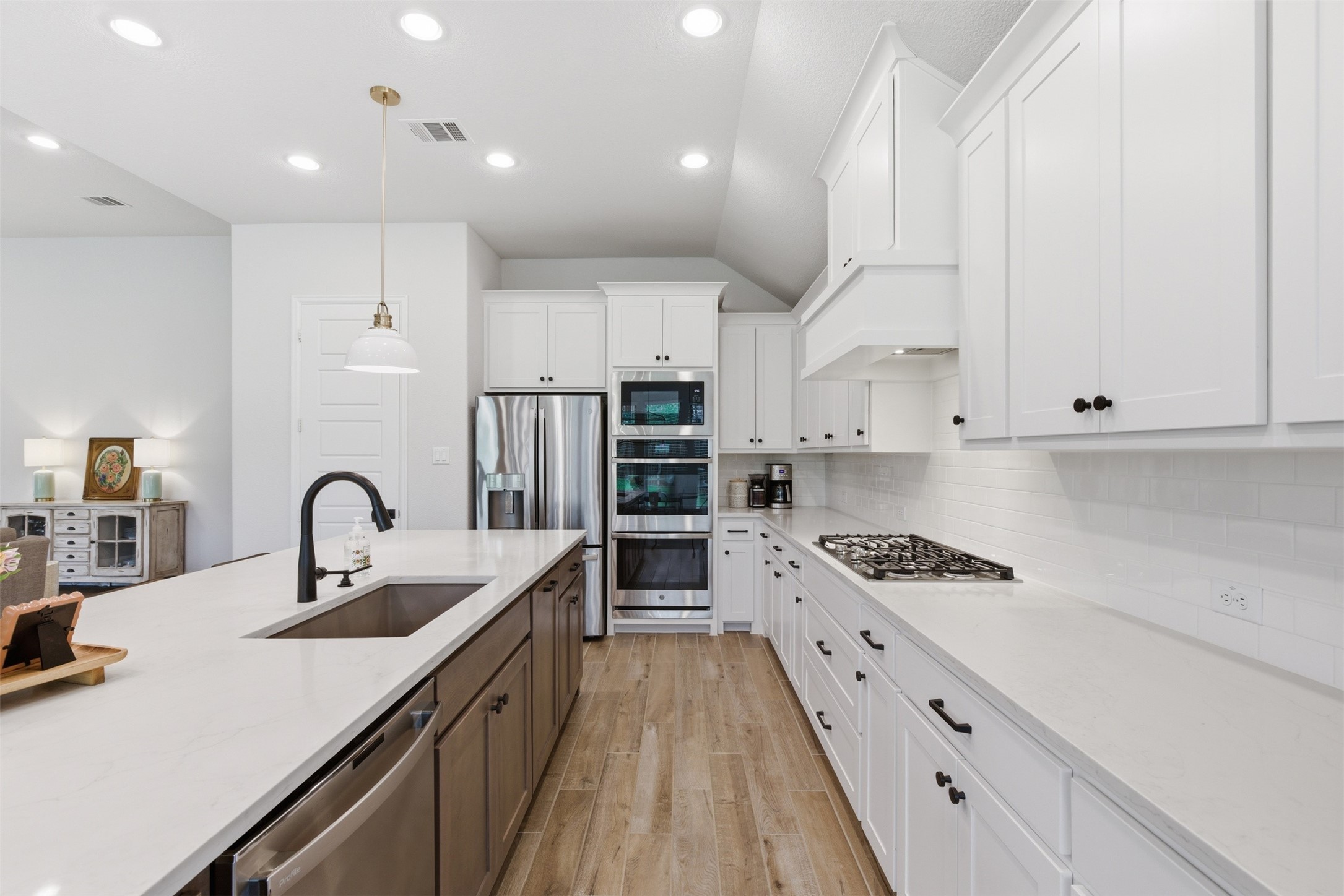 192 Shoreview Drive Rhome TX 76078
