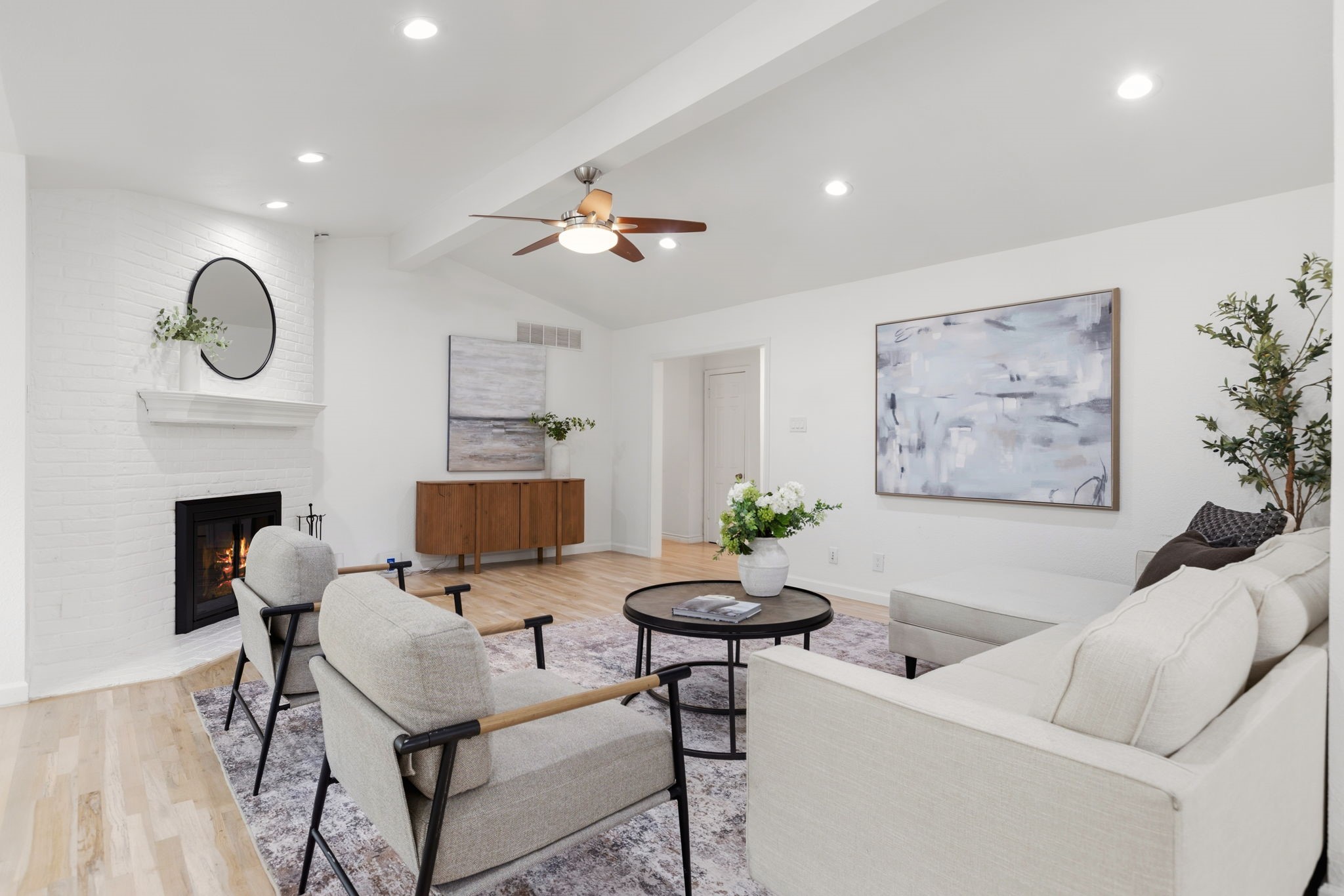 6554 Ridgeview Circle Dallas TX 75240