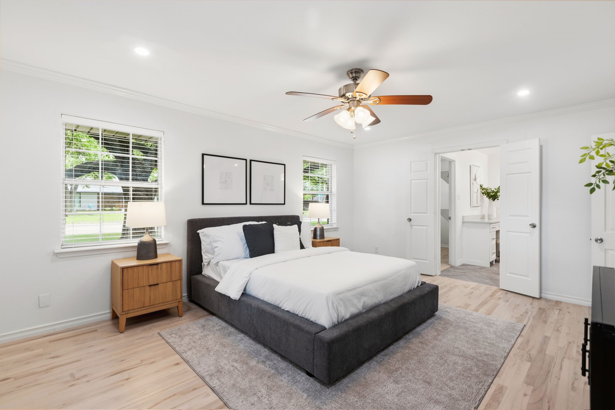 6554 Ridgeview Circle Dallas TX 75240