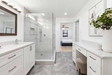 6554 Ridgeview Circle Dallas TX 75240