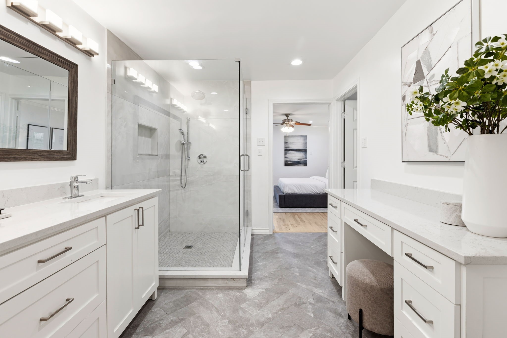 6554 Ridgeview Circle Dallas TX 75240