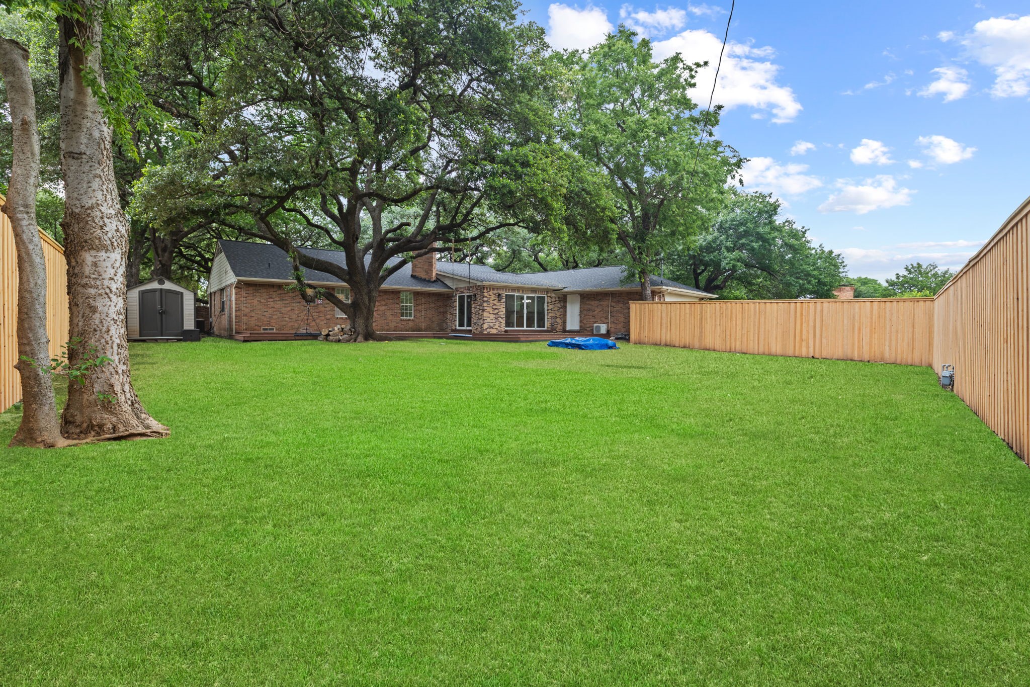 6554 Ridgeview Circle Dallas TX 75240