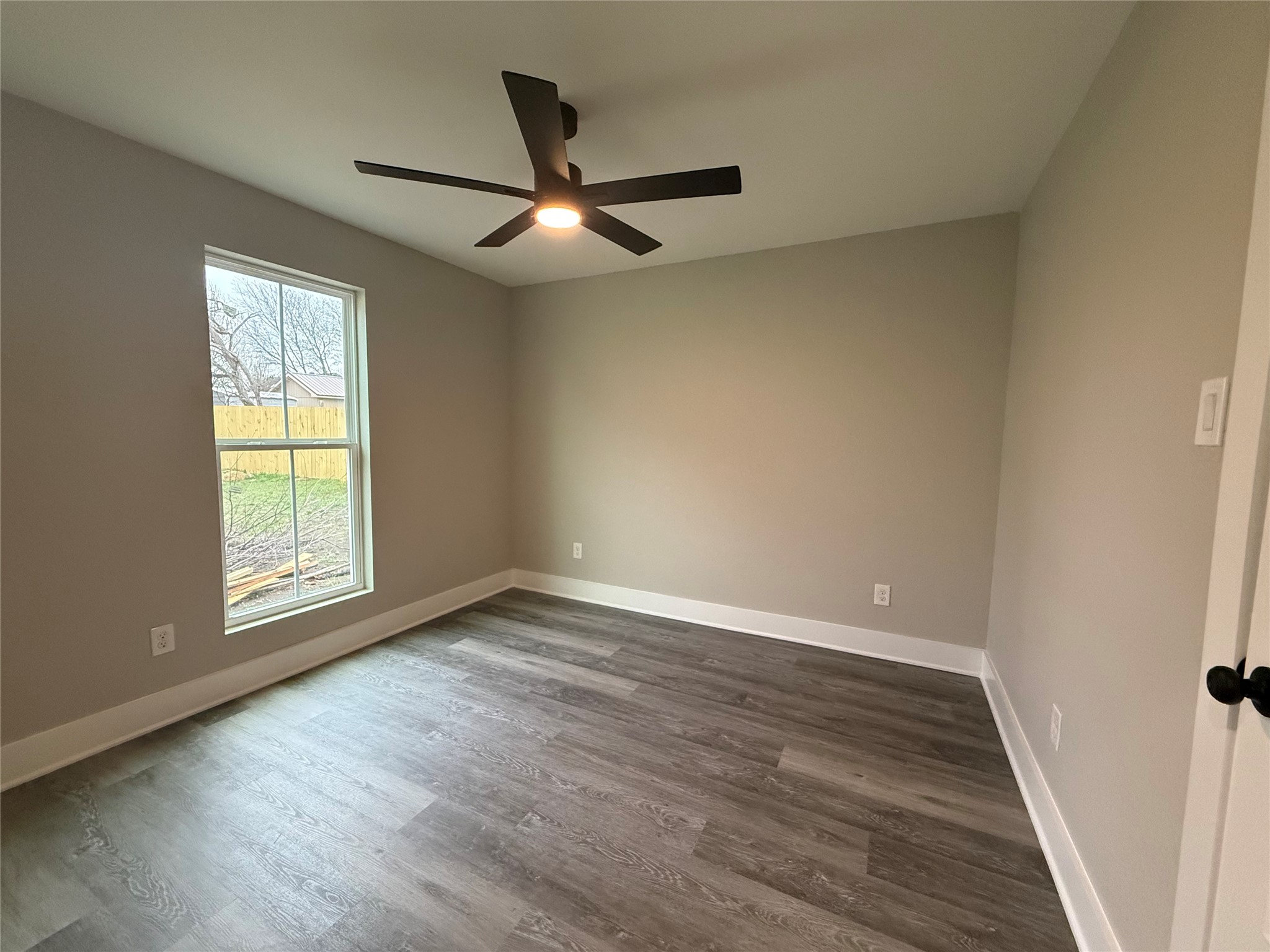 2612 W Park Row Corsicana TX 75110