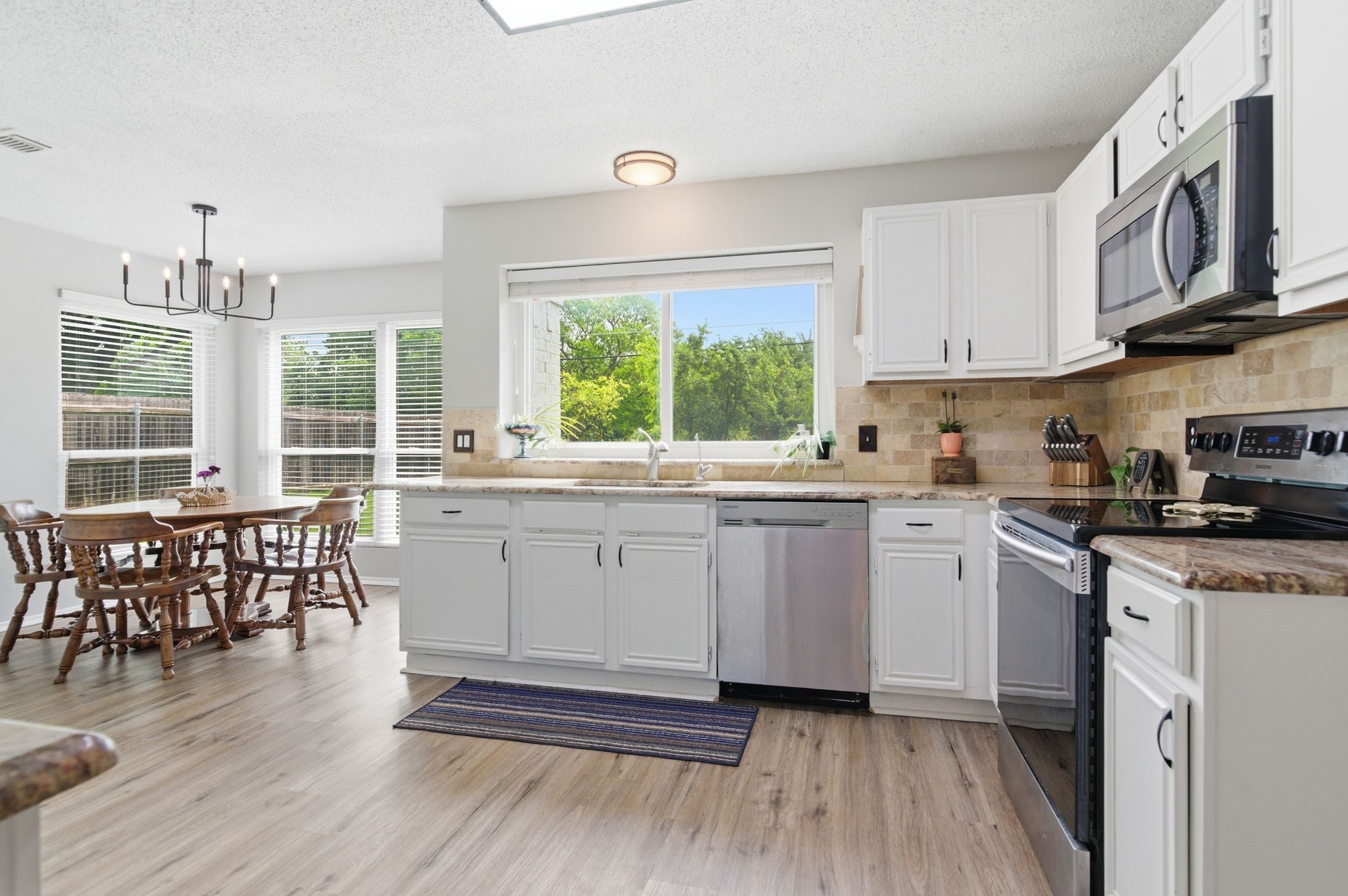 6908 Quail Meadow Drive Watauga TX 76148