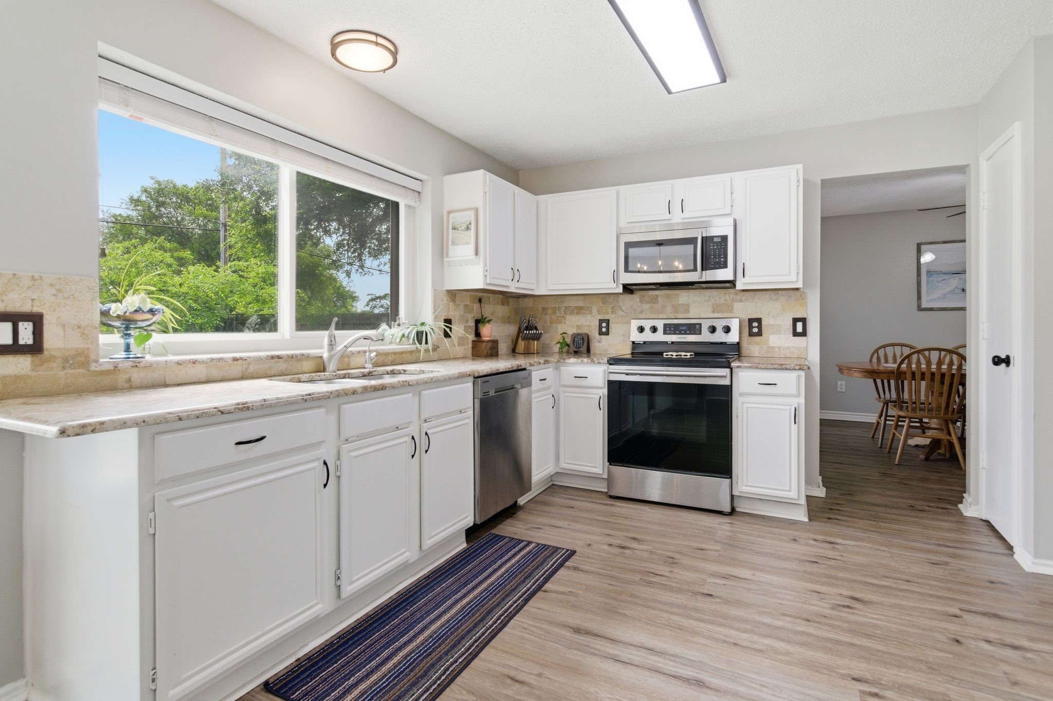 6908 Quail Meadow Drive Watauga TX 76148