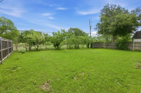 6908 Quail Meadow Drive Watauga TX 76148
