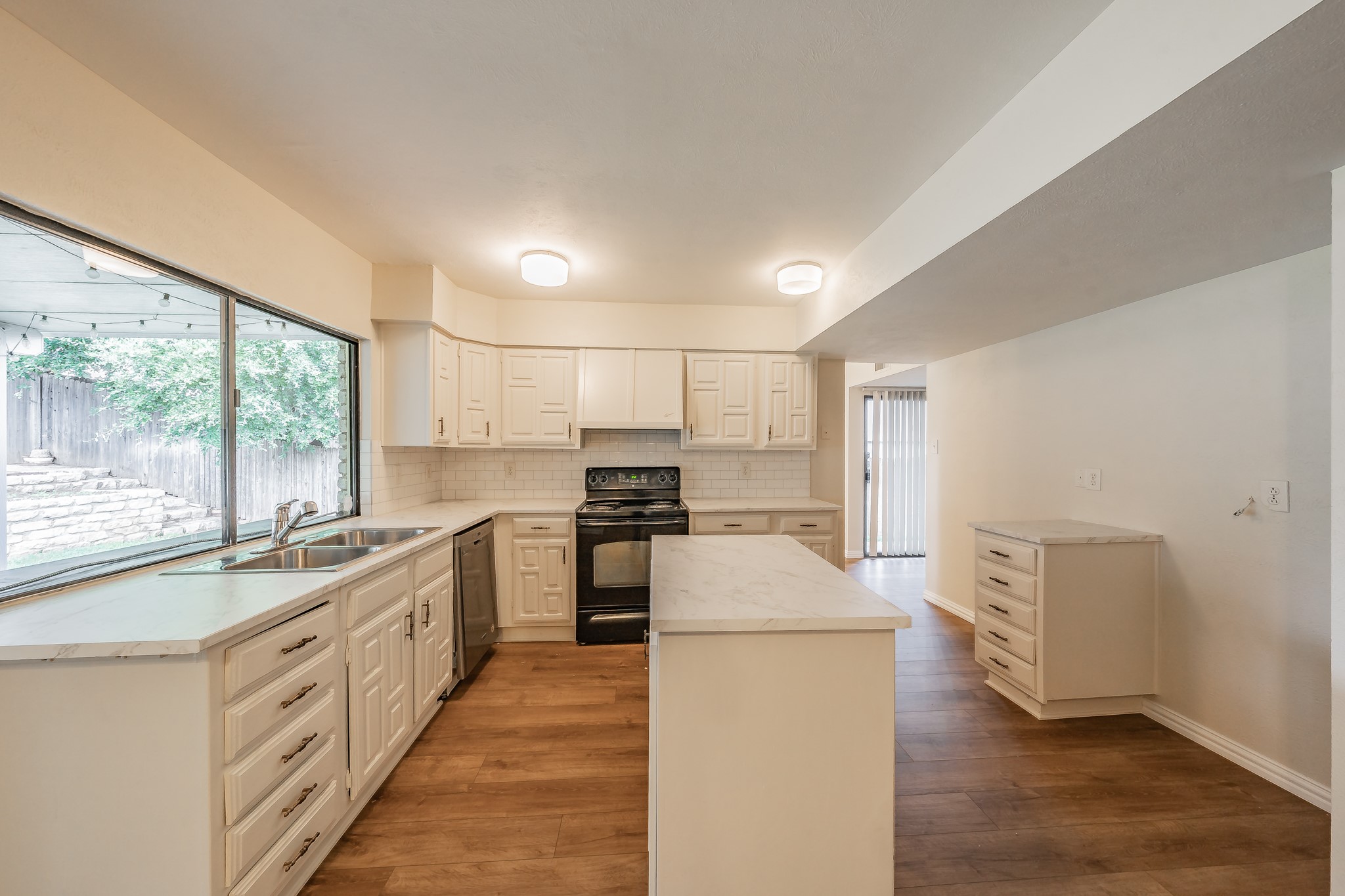 4017 Rushmoor Drive Arlington TX 76016