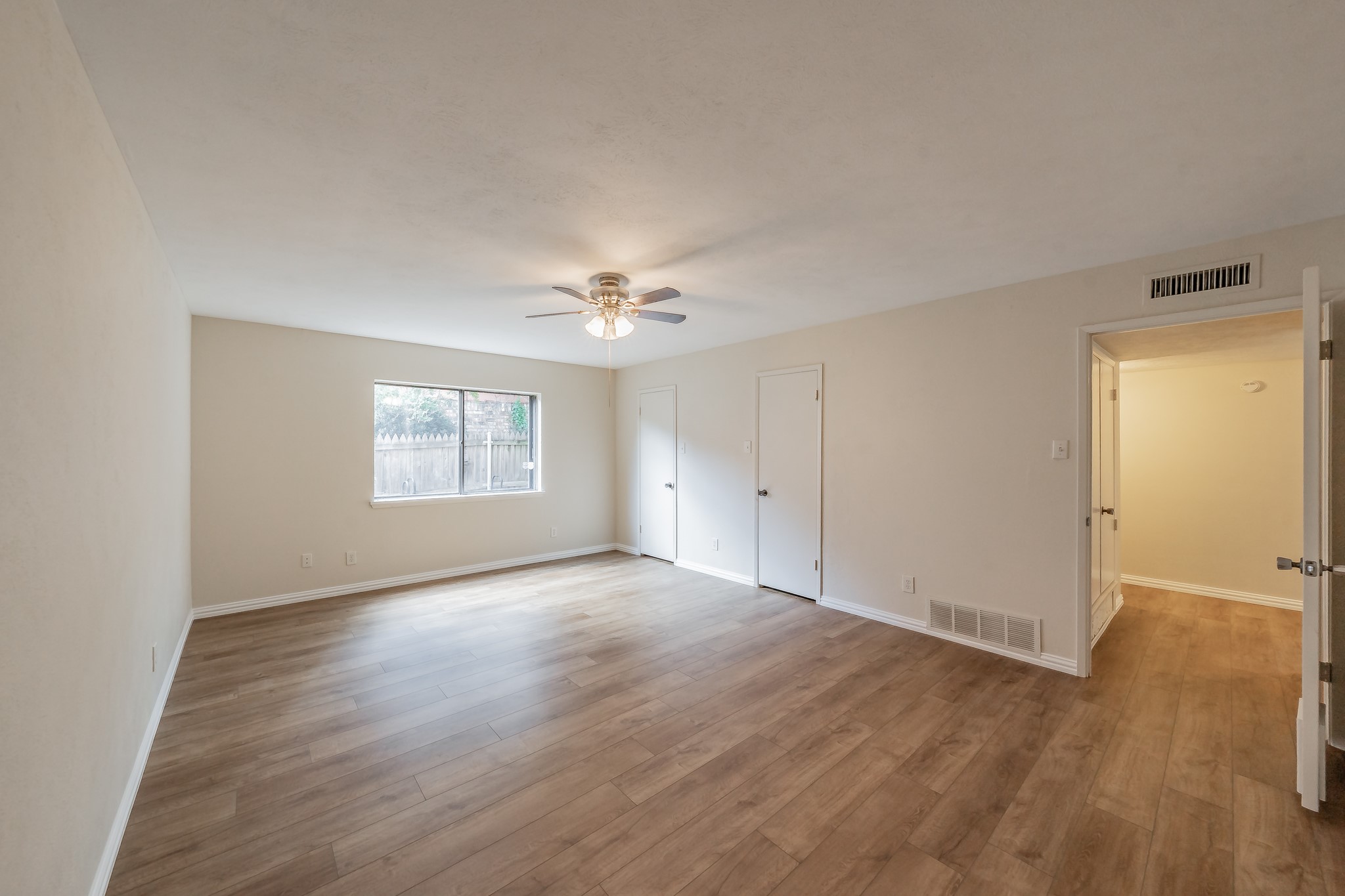 4017 Rushmoor Drive Arlington TX 76016