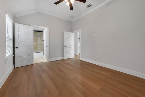326 S Main Street Cedar Hill TX 75104
