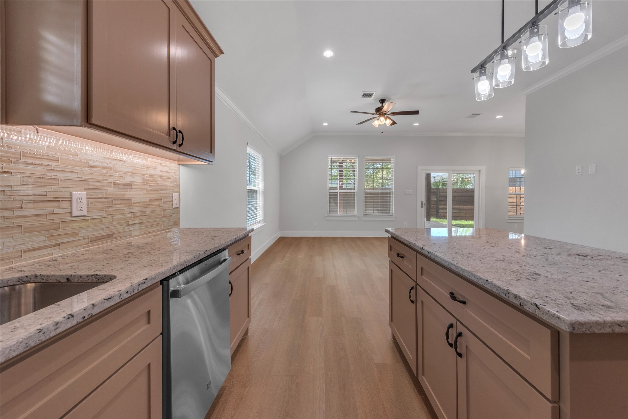 326 S Main Street Cedar Hill TX 75104
